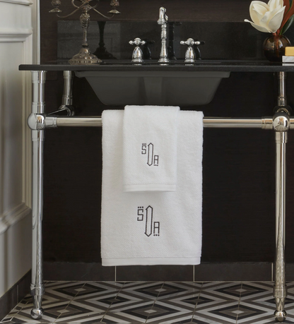 JUBILEE TEXTURED HAND TOWEL