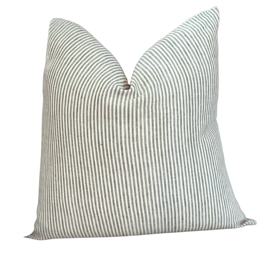 AUDREY PILLOW